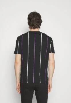 YOURTURN Unisex - T-Shirt Print - Purple -Yourturn Verkoopwinkel 04af3be8fc7b4c8586f7bb5f14d9b86e