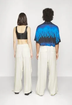 YOURTURN Genderless Parachute Unisex - Broek - White 10 YOURTURN Genderless Parachute Unisex - Broek - White -Yourturn Verkoopwinkel 0c77b5c732f14400b52ed89d37d8294d