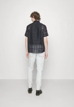 YOURTURN Mesh Shirt - Overhemd - Black -Yourturn Verkoopwinkel 1c58a84f03924ff8a6822e8adaee1e56