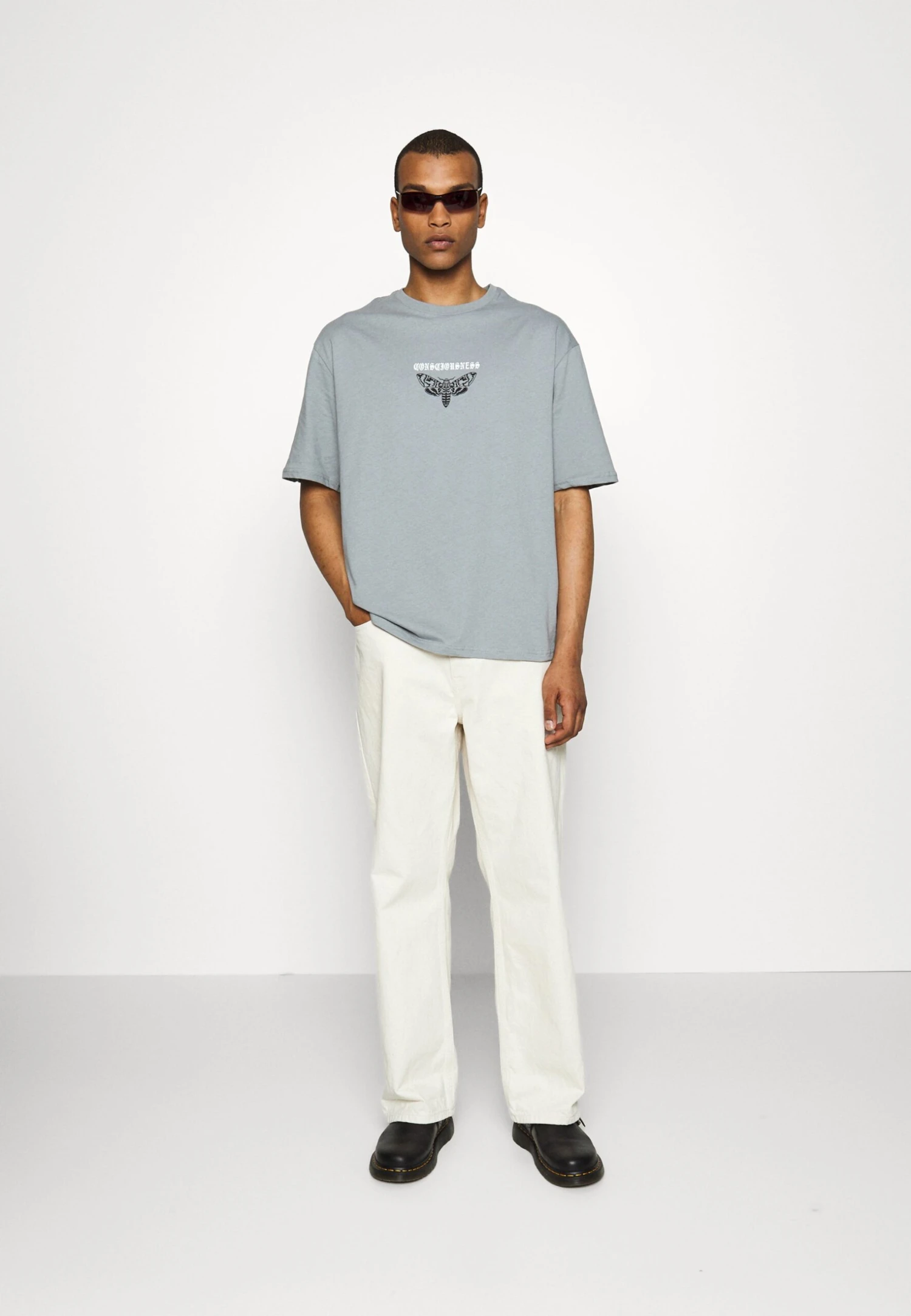 YOURTURN Unisex - T-Shirt Print - Dark Grey 4 YOURTURN Unisex - T-Shirt Print - Dark Grey - Afbeelding 2