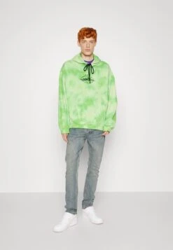 YOURTURN Unisex - Hoodie - Green 9 YOURTURN Unisex - Hoodie - Green -Yourturn Verkoopwinkel 26c017245c0b4f70ad8f639f4bbe213a