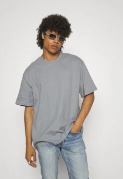 YOURTURN Unisex - T-Shirt Basic - Grey 12 YOURTURN Unisex - T-Shirt Basic - Grey -Yourturn Verkoopwinkel 27b1b64e44dd45ae9480972de4e9844f