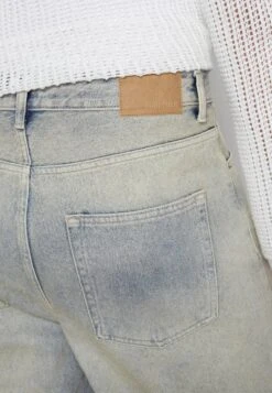 YOURTURN Unisex - Relaxed Fit Jeans - Light Blue Denim -Yourturn Verkoopwinkel 29962200b7e143a4b4fe1bacbb7d067d