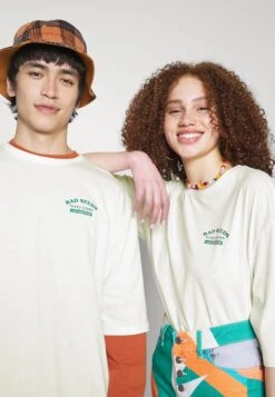 YOURTURN Unisex - T-Shirt Print - Offwhite -Yourturn Verkoopwinkel 29e65935527340a7bc456a57a305b352