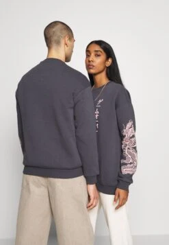 YOURTURN Sweater - Dark Gray 10 YOURTURN Sweater - Dark Gray -Yourturn Verkoopwinkel 34f267f0283847c6a2c7755714efbbd6