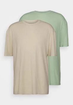 YOURTURN Unisex 2 Pack - T-Shirt Basic - Offwhite/Light Green 12 YOURTURN Unisex 2 Pack - T-Shirt Basic - Offwhite/Light Green -Yourturn Verkoopwinkel 385da18b020f4ae48131c78f1c3ddf07