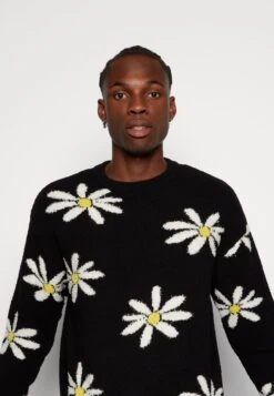 YOURTURN Trui - Black -Yourturn Verkoopwinkel 41b9005f31e649d095b3551152ce4127