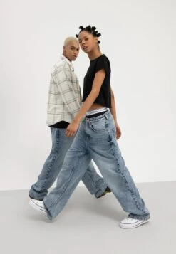 YOURTURN Baggy Jeans Unisex - Relaxed Fit Jeans - Dark Blue Denim -Yourturn Verkoopwinkel 47039cf62e0e4223bb19b517ea683054
