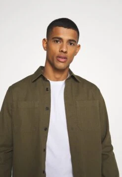 YOURTURN T-Shirt Print - White 13 YOURTURN T-Shirt Print - White -Yourturn Verkoopwinkel 497a0d3524df4bafb4dd18a79989a220