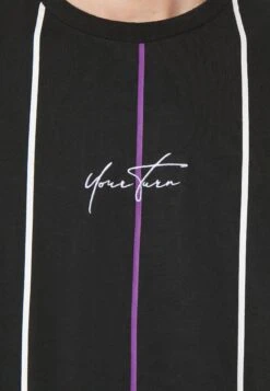 YOURTURN Unisex - T-Shirt Print - Purple -Yourturn Verkoopwinkel 4a93723e4f174d3f94d79fe884faac49