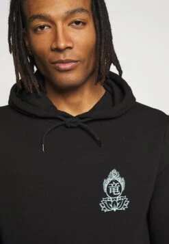 YOURTURN Hoodie - Black 15 YOURTURN Hoodie - Black -Yourturn Verkoopwinkel 4c825b30c3bf4d60ab23acf9d91d2d66