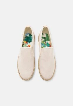 YOURTURN Unisex - Espadrilles - Beige 10 YOURTURN Unisex - Espadrilles - Beige -Yourturn Verkoopwinkel 56db4240489f40deb42b6e10fa2a5eef