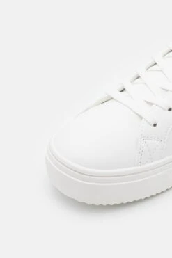 YOURTURN Sneakers Laag - White 13 YOURTURN Sneakers Laag - White -Yourturn Verkoopwinkel 570c7dc6cd624022a4d743d042868ab6