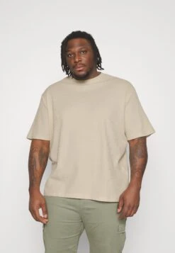 YOURTURN Unisex - T-Shirt Basic -Light Green/ Off-White -Yourturn Verkoopwinkel 57da568ea653443296d19c012be9e1e6