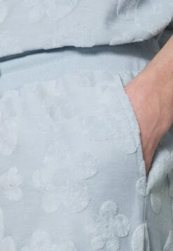 YOURTURN Unisex - Shorts - Blue -Yourturn Verkoopwinkel 5fa09d74efe84775a72b1a3ce8835695