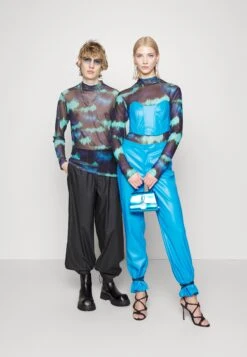 Yourturn Verkoopwinkel -Yourturn Verkoopwinkel 71fc273709fd441b9d6f853cca414807