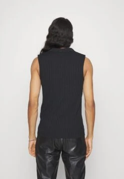 YOURTURN Unisex - Top - Black -Yourturn Verkoopwinkel 7298c3f85a234a3c94696af9f77d299e