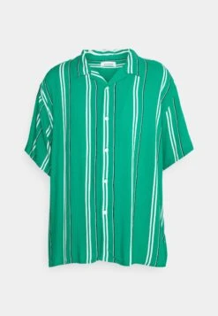 YOURTURN Stripes Boxi - Overhemd - Green -Yourturn Verkoopwinkel 75b31ae9deeb451b8ab25cea64aeb8ea