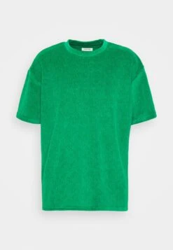 YOURTURN Unisex - T-Shirt Basic - Green 12 YOURTURN Unisex - T-Shirt Basic - Green -Yourturn Verkoopwinkel 7d69fc35aab64469be2566efe24120e7