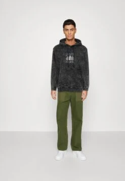 YOURTURN Unisex - Sweater - Grey 9 YOURTURN Unisex - Sweater - Grey -Yourturn Verkoopwinkel 8216f8a891bb4037b095063b2ee94b74