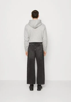 YOURTURN Unisex - Relaxed Fit Jeans - Black 10 YOURTURN Unisex - Relaxed Fit Jeans - Black -Yourturn Verkoopwinkel 83a59c0ccf8242d5af17df7b3a47ee38