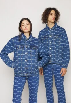 YOURTURN Wincent Weiss Unisex - Spijkerjas - Blue Denim -Yourturn Verkoopwinkel 8423ee0b014541808eafded6e8935ed2