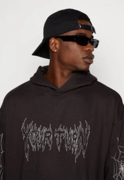 YOURTURN Spiderweb Unisex - Hoodie - Black -Yourturn Verkoopwinkel 877522faa1f24f66bef4da2574f5133a