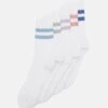 YOURTURN Sokken - White/Multicoloured 1 YOURTURN Sokken - White/Multicoloured -Yourturn Verkoopwinkel 88dabd58e4e04b18b0ed5d9a117c2445