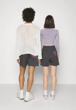 YOURTURN Graphic - Shorts - Dark Grey 10 YOURTURN Graphic - Shorts - Dark Grey -Yourturn Verkoopwinkel 929b592fa2e2453caf79c67e68e9fac0