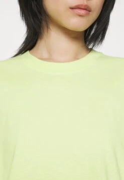 YOURTURN Unisex - T-Shirt Print - Light Yellow -Yourturn Verkoopwinkel 9d3153dcc2e3418caf7b84bb1de08eee