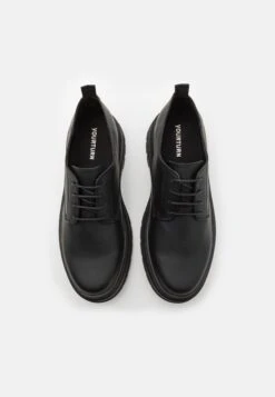 YOURTURN Unisex - Veterschoenen - Black -Yourturn Verkoopwinkel 9fa49796f65c4877931c82951cb9937c