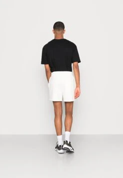 YOURTURN Basic Unisex - Shorts - White 9 YOURTURN Basic Unisex - Shorts - White -Yourturn Verkoopwinkel 9fccac9582ef48c4bda06c993295ae75