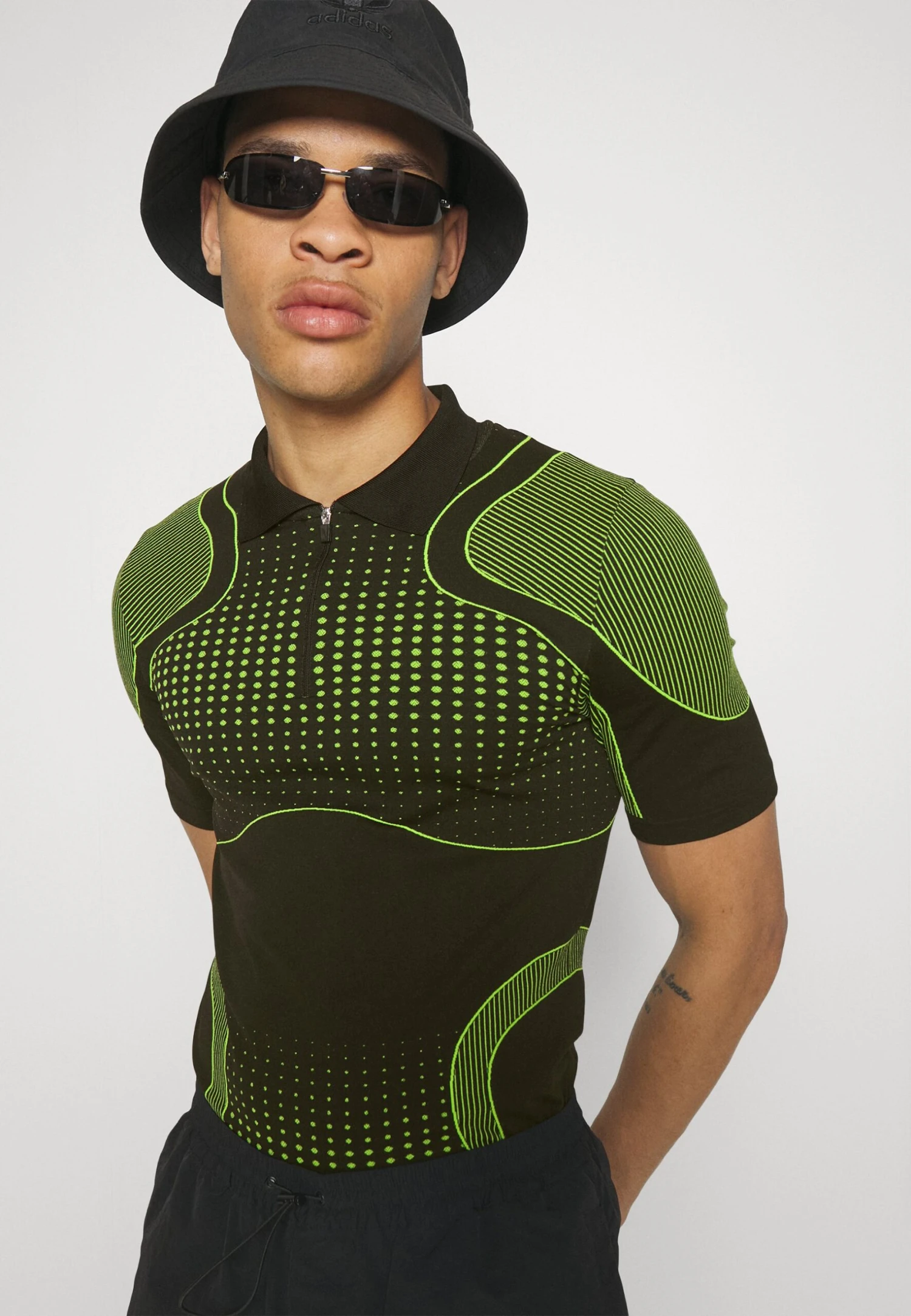 YOURTURN Unisex - Poloshirt - Black/Green 6 YOURTURN Unisex - Poloshirt - Black/Green - Afbeelding 4