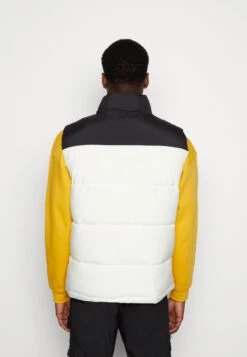 YOURTURN Puffer Vest Unisex - Bodywarmer - Black/White 10 YOURTURN Puffer Vest Unisex - Bodywarmer - Black/White -Yourturn Verkoopwinkel b69ceea4f9f645c79a928b199659f858