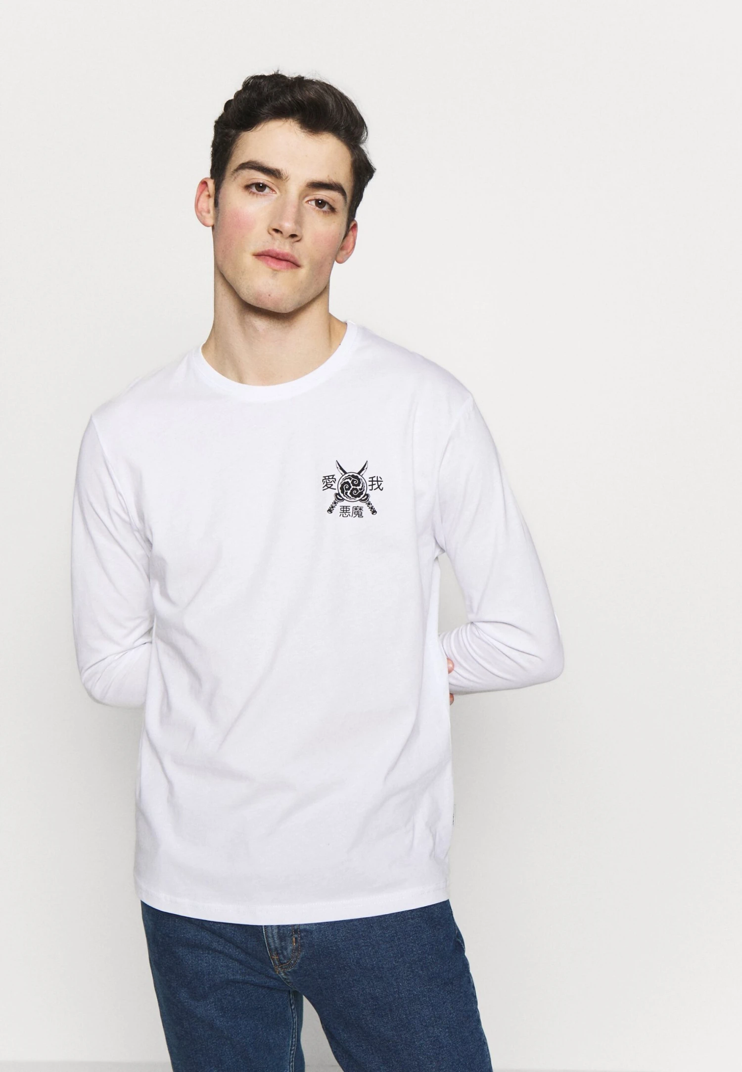 YOURTURN Longsleeve - White 5 YOURTURN Longsleeve - White - Afbeelding 3