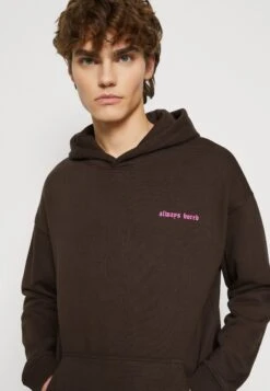 YOURTURN Unisex - Sweater - Brown -Yourturn Verkoopwinkel bcdf04976ee6493c9d9096f7cc316505