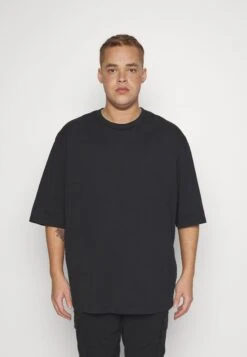 YOURTURN Unisex 3 Pack- T-Shirt Basic - White/Lilac/Black -Yourturn Verkoopwinkel c2e84dd8035b43efae40d15c87cd1b9b