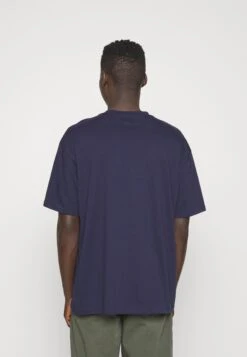 YOURTURN Unisex - T-Shirt Print - Dark Blue -Yourturn Verkoopwinkel c3d84c31a8ee4808aed4905c289da0cc