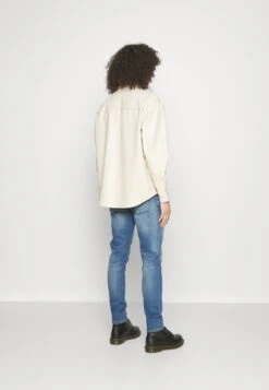 YOURTURN Unisex - Imitatieleren Jas - Beige 9 YOURTURN Unisex - Imitatieleren Jas - Beige -Yourturn Verkoopwinkel c671d83259a145cbb626a655a3237175