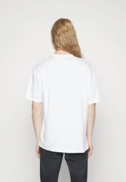 YOURTURN Pokemon Pikachu Unisex - T-Shirt Print - White -Yourturn Verkoopwinkel c77d04afbd0a4ef59f401a2cafd0cd20