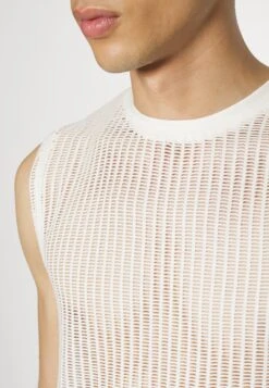 YOURTURN Unisex - Top - Off-White -Yourturn Verkoopwinkel cd97cdd4094343e7b6ec37a116d59528