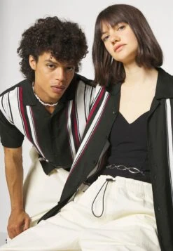 YOURTURN Bowling Unisex - Overhemd - Black -Yourturn Verkoopwinkel cf0a271c0d134b08b10e0f7858315eeb