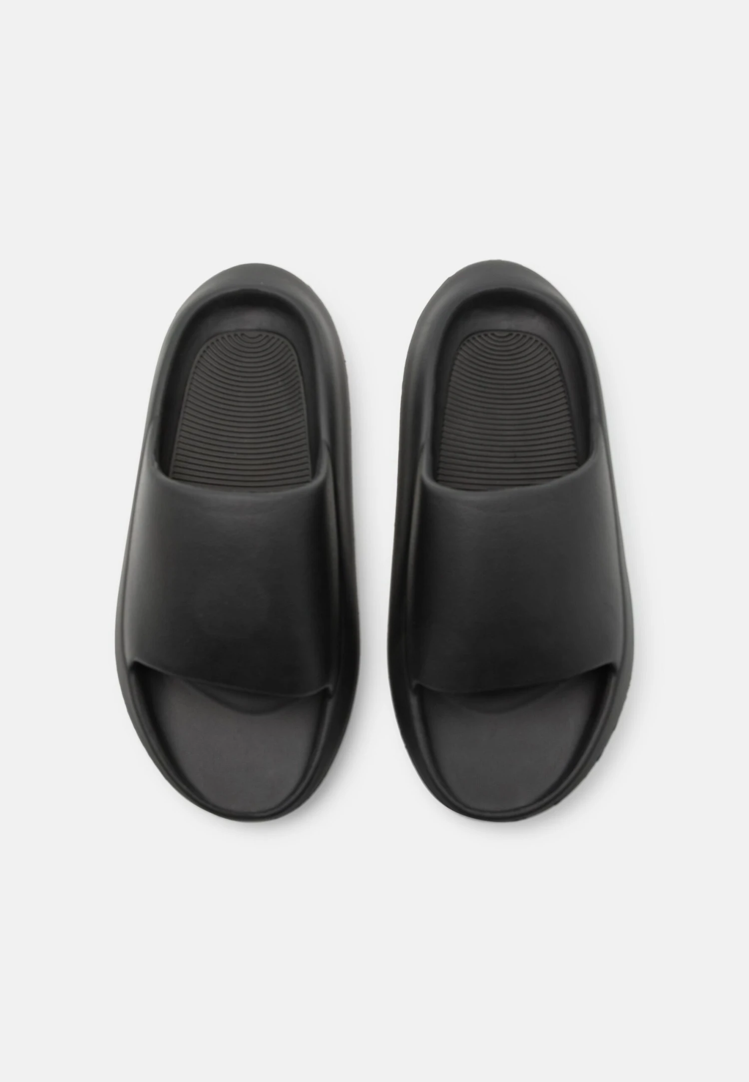YOURTURN Badslippers - Black 6 YOURTURN Badslippers - Black - Afbeelding 4