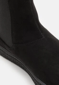 YOURTURN Unisex - Korte Laarzen - Black -Yourturn Verkoopwinkel da0fc3dfd2d342f59e24b96d3f46f3dc