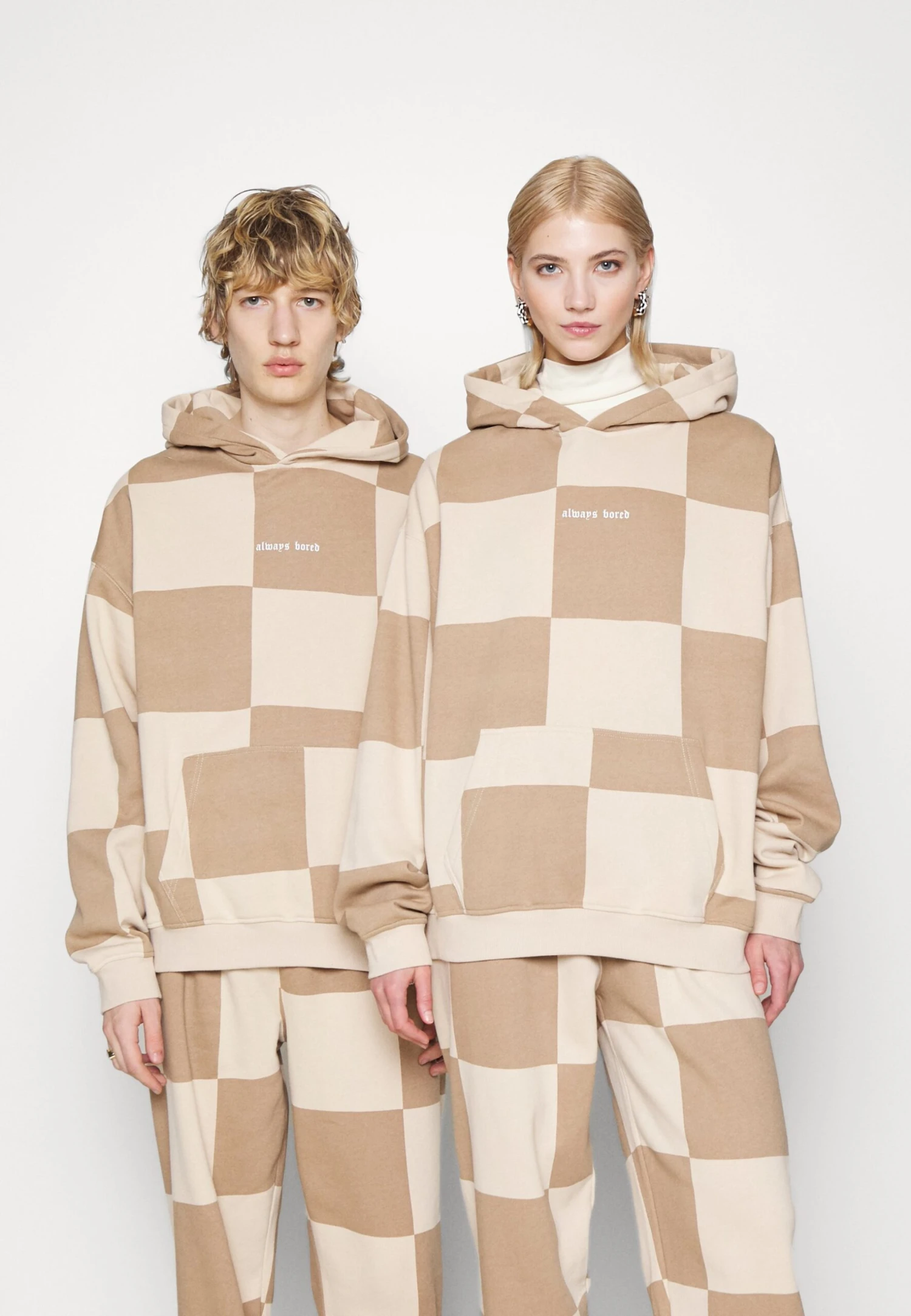 YOURTURN Unisex - Sweater - Beige 3 YOURTURN Unisex - Sweater - Beige