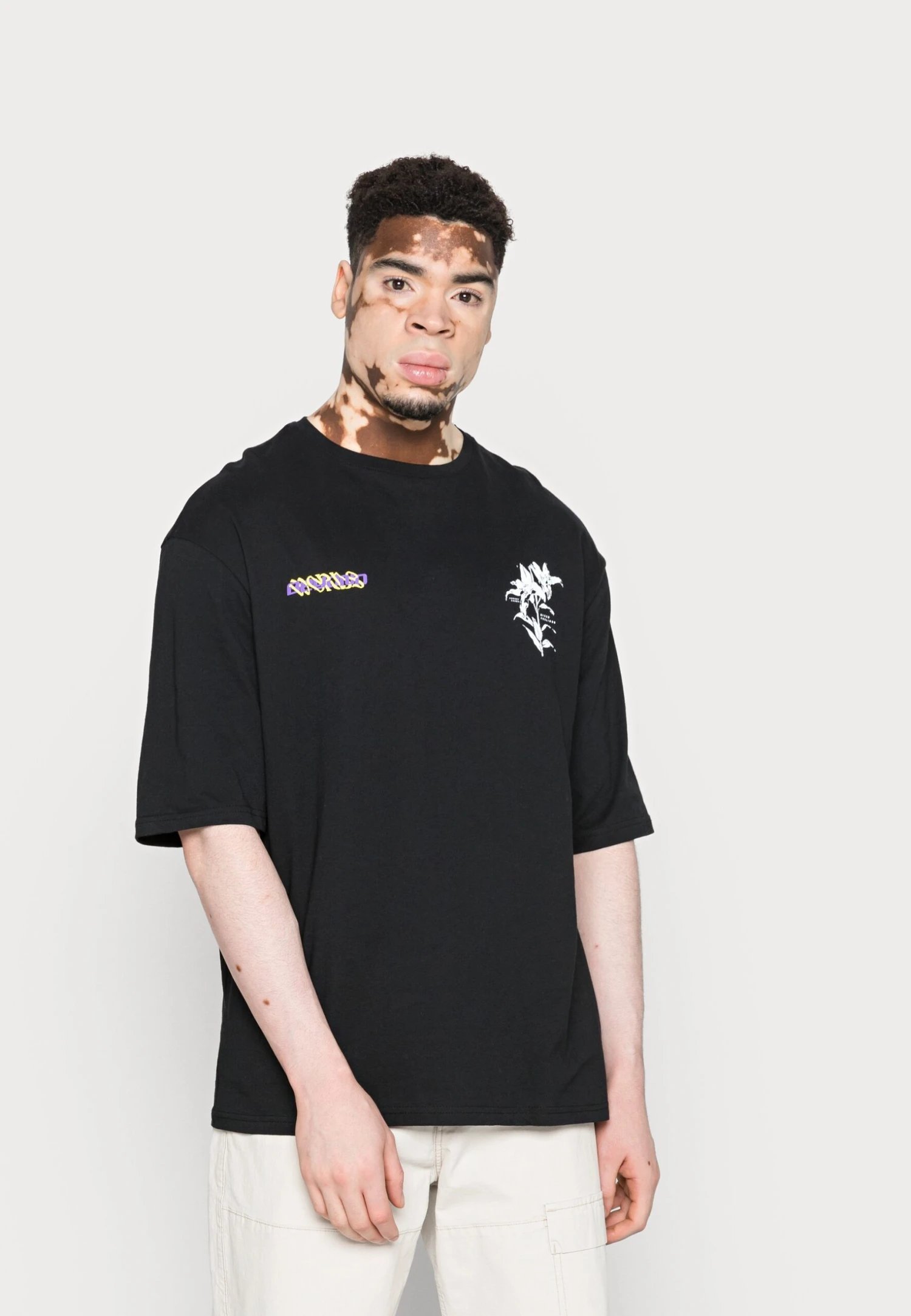 YOURTURN Graphic T-Shirt Beyond Unisex - T-Shirt Print - Black 5 YOURTURN Graphic T-Shirt Beyond Unisex - T-Shirt Print - Black - Afbeelding 3