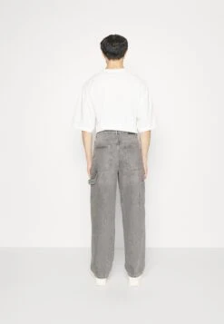 YOURTURN Unisex - Relaxed Fit Jeans - Grey -Yourturn Verkoopwinkel f9b0e81180b349aa992a628e843cafcb