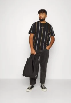 Yourturn Verkoopwinkel -Yourturn Verkoopwinkel f9cacd25bbc9497ebbe7fe0a3a4fb26f