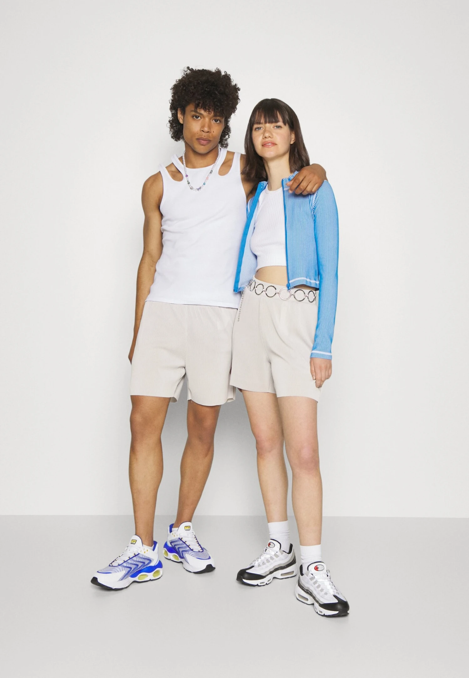 YOURTURN Unisex - Trainingsbroek -Light Grey 4 YOURTURN Unisex - Trainingsbroek -Light Grey - Afbeelding 2